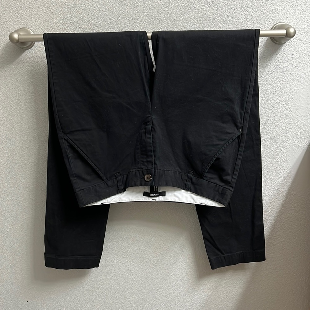 Forever 21, cropped pants